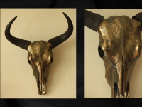 yak-schedel-in-metalic-brons